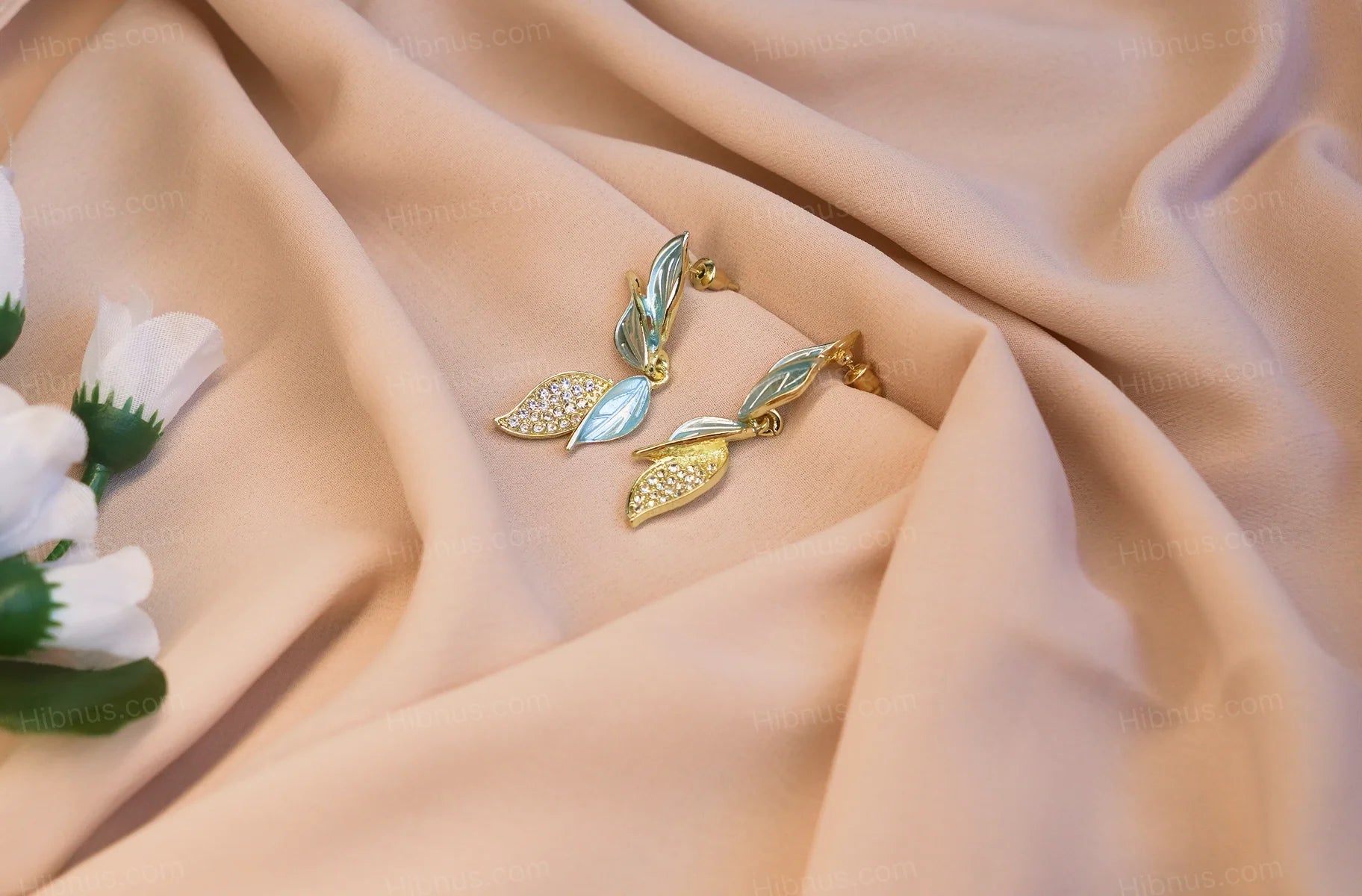 Aurora Frost Leaf Drop Earring